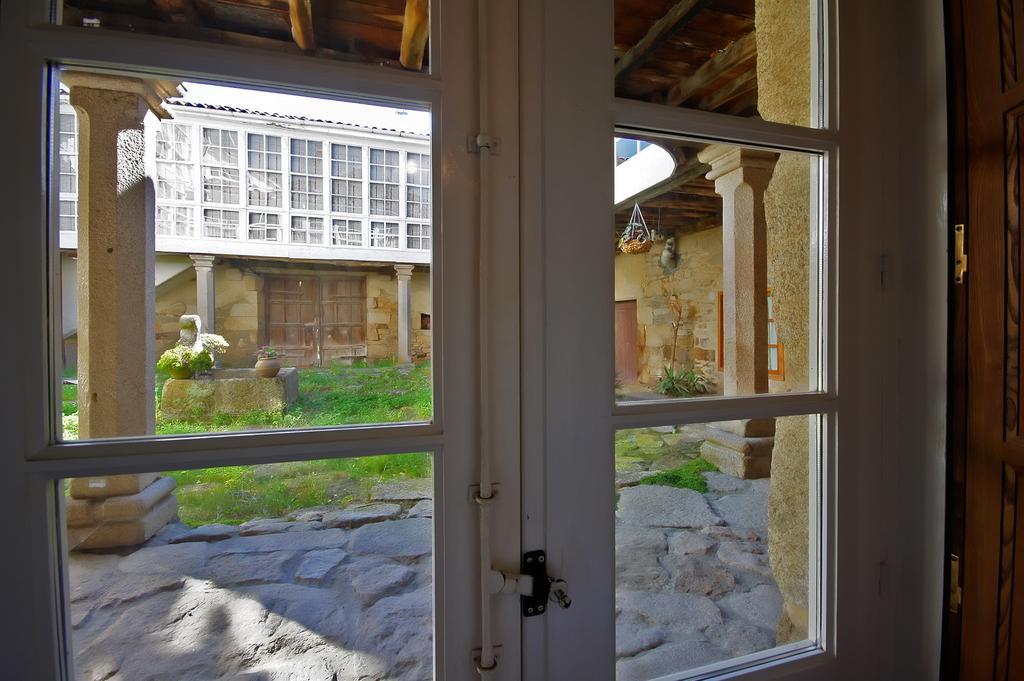 Casa Grande De Trives Bed & Breakfast Puebla de Trives Room photo